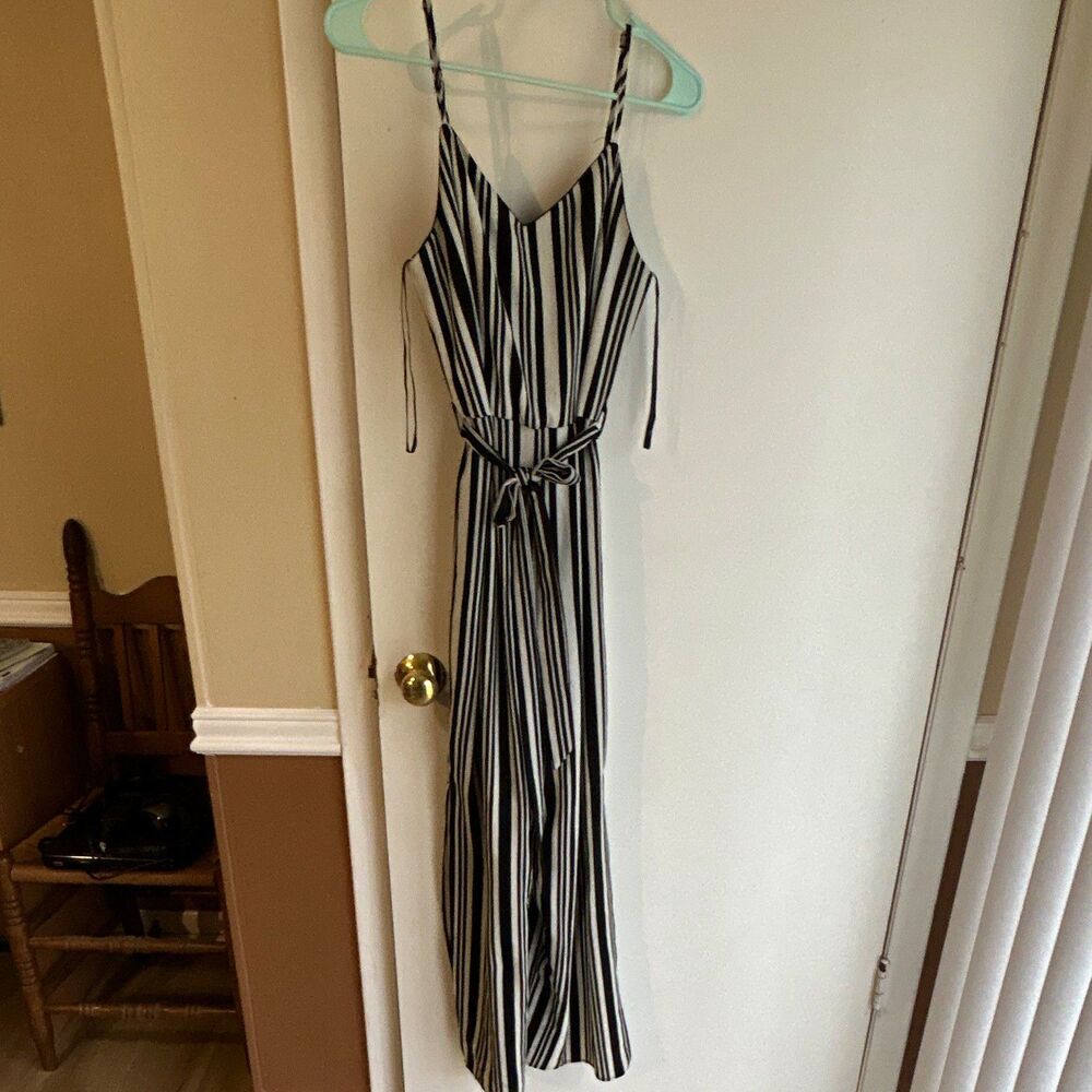Monteau Women's M Black White Striped V-Neck Spaghetti strap Wide-Leg Jumpsuit